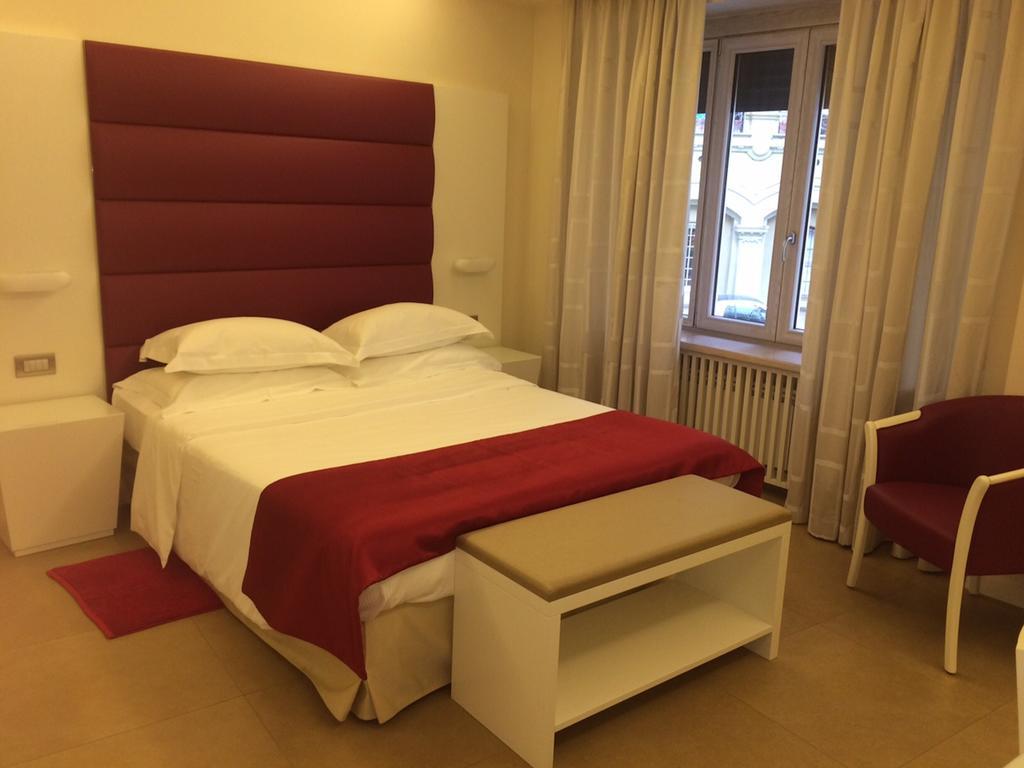 Augustana House And 2* Roma